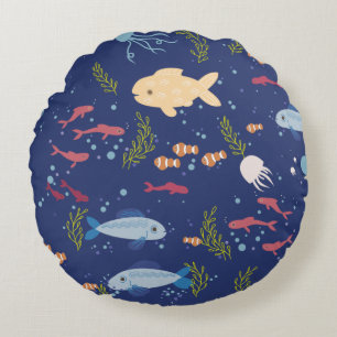 Underwater world round pillow