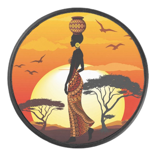 Une belle femme africaine Silhouette sur les solei (Devant)