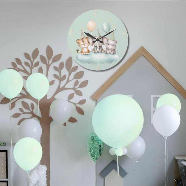 Une horloge murale safari bébé fantaisiste mignonn (Créateur téléchargé)