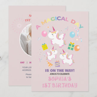 Une invitation d'anniversaire de licorne magique