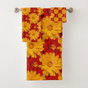 Une Médaille de Fleurs de Marigold Rouge et Jaune