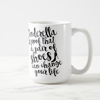 Une paire de chaussures peut changer votre tasse