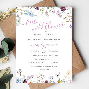 Une petite invitation de baby shower florale de fl