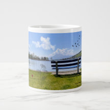 Une tasse à motif naturel pour des moments tranqui