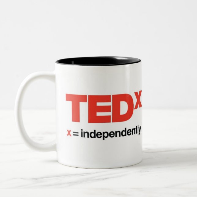 Une tasse plus pluvieuse de TEDx (Gauche)