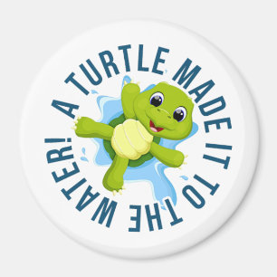 Une tortue est arrivée à l'eau ! Magnet