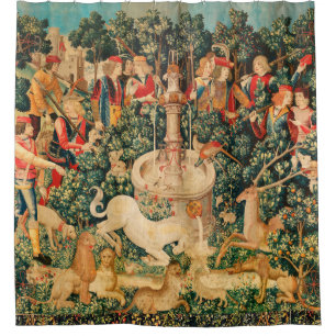 UNICORN IS FOUND / Fountain and Other Animals