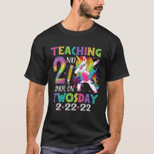 Unicorn Teaching Second Grade On Twosday Teacher T-Shirt