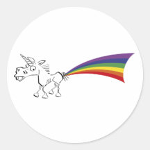 Unicorne farçant un autocollant arc-en-ciel