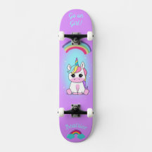 Unicorne sur skateboard avec légendes personnalisé