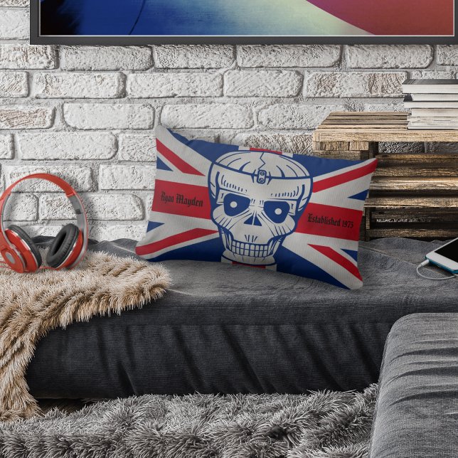 Union Jack Skull Throw Pillow (Creator Uploaded)