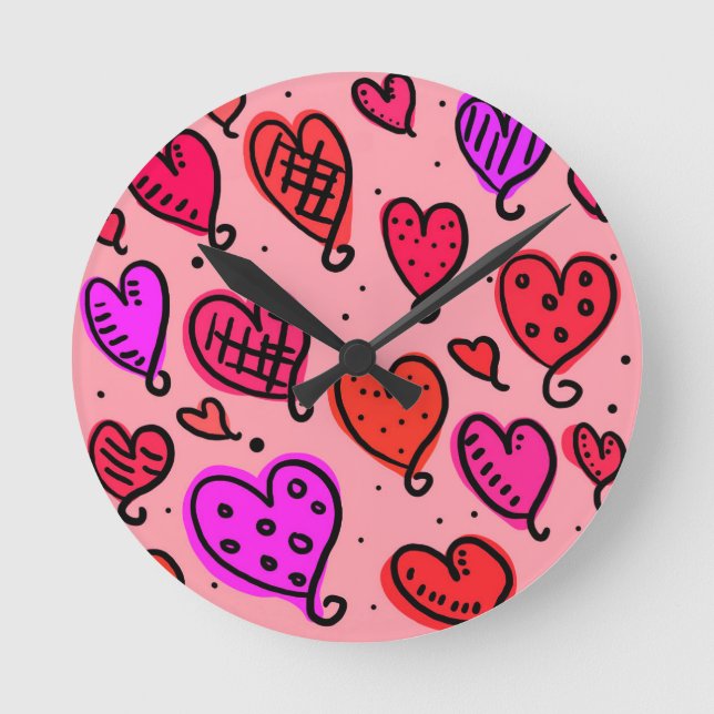 Unique Cute Heart Pattern Round Clock (Front)