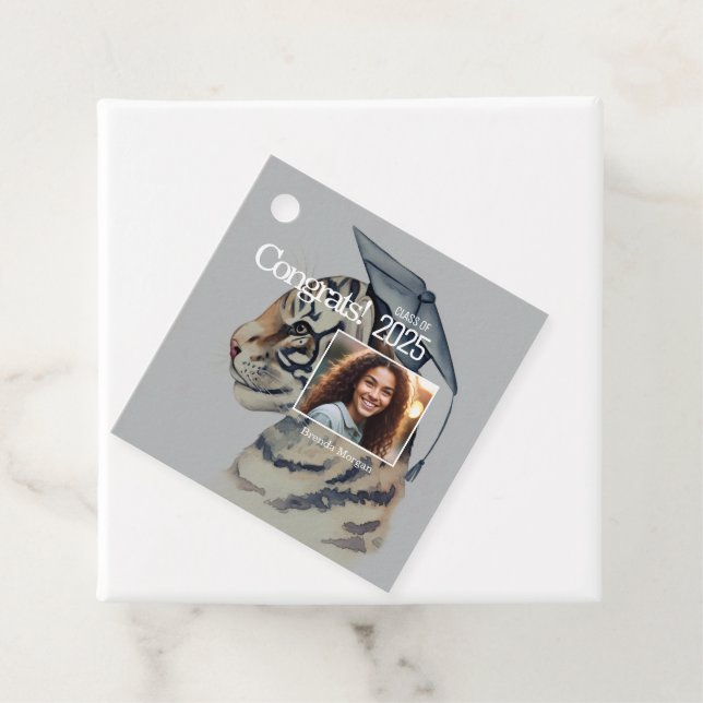 Unique Graduation Favour Tags (In Situ)