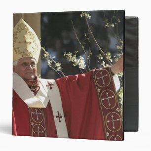 United States, Washington, D.C. Pope Benedict 2 Binder