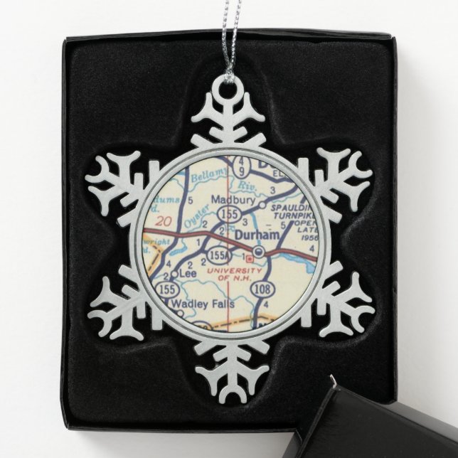 University Of New Hampshire Ornament (Box)
