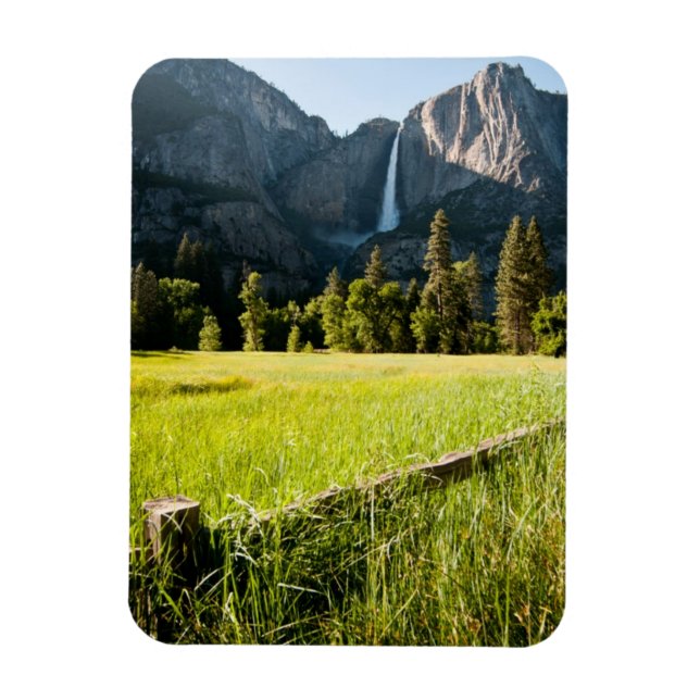 Upper Yosemite Falls Magnet (Vertical)