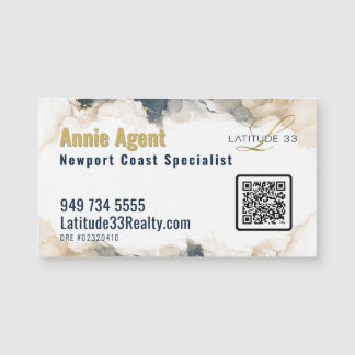Upscale artful business card magnet