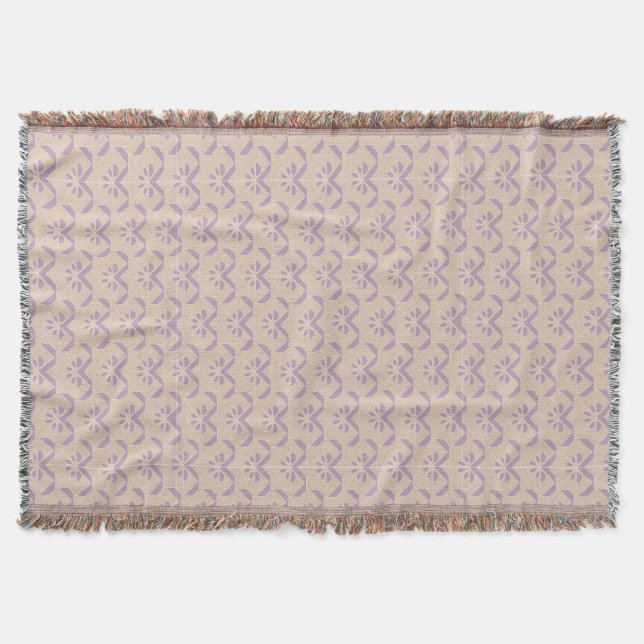 Upside down lavender pattern throw blanket (Front)