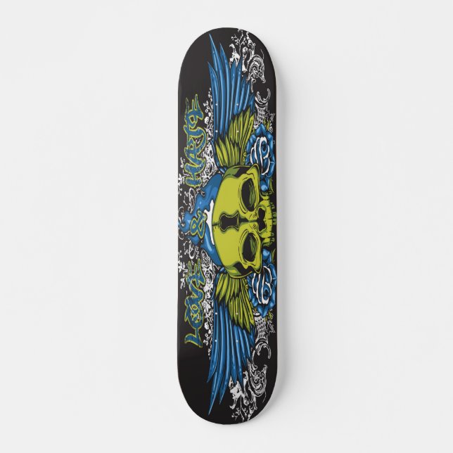 Urban Love & Hate Skull Skateboard (Devant)
