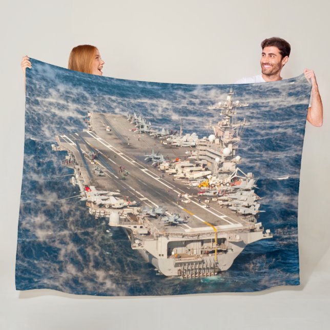 US AIRCRAFT CARRIER - CVN 77 FLEECE BLANKET (In Situ)