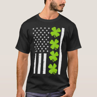 US America Flag Shamrock Clover St Patricks Day T-Shirt