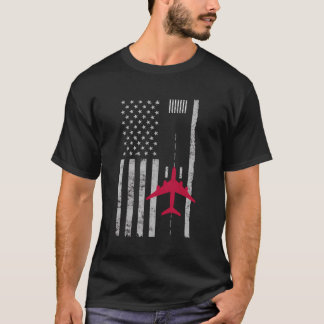 Us Flag Airport Runway Airplane Pilot Gift T-Shirt