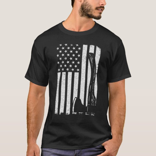 Us Flag Axe Woodworker Lumberjack Logger Axe Throw T-Shirt (Front)