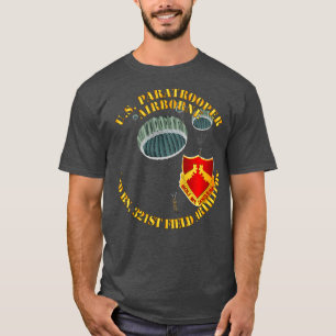 US Paratrooper 2nd Bn 321st Field Artillery DUI T-Shirt