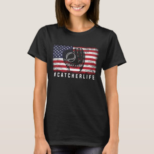 US Softball Player American Flag Softball Catcher T-Shirt