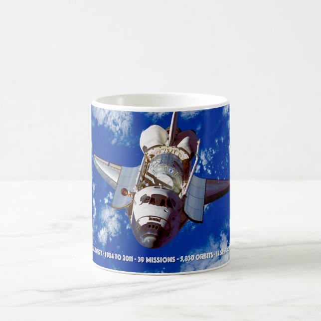 US SPACE SHUTTLE DISCOVERY COFFEE MUG (Center)
