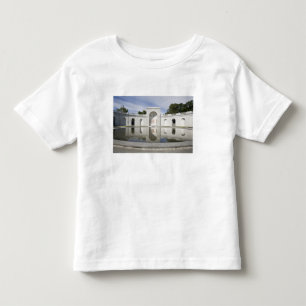 US, VA, Arlington. Women in Military Service for Toddler T-shirt