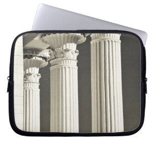USA, Alabama, Montgomery. Alabama State Capitol, Laptop Sleeve