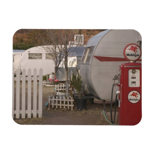 USA, Arizona, Bisbee: Shady Dell Motel, All Magnet (Horizontal)