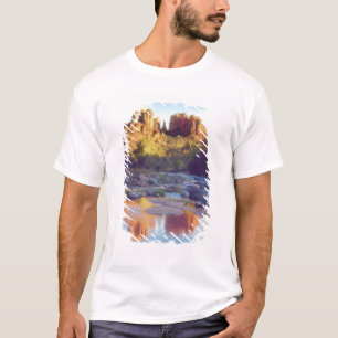 USA, Arizona, Sedona. Cathedral Rock reflecting T-Shirt