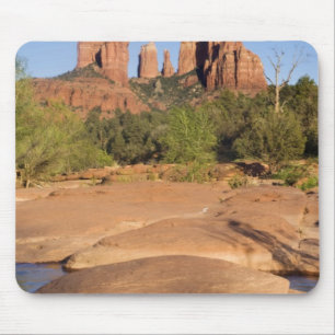 USA, AZ, Cathedral Rocks at Red Rock Crossing Mouse Pad