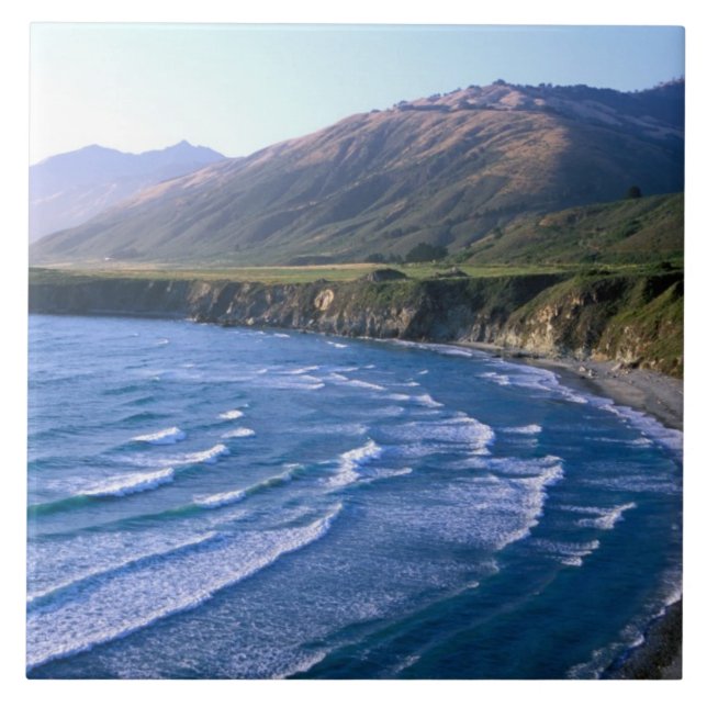 USA, California, Big Sur, bay along Highway 1. Tile (Front)