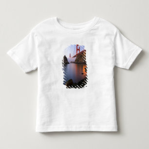 USA, California, San Francisco. Golden Gate Toddler T-shirt