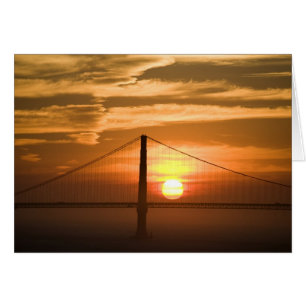 USA. California. San Francisco. Sun setting