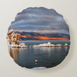 USA, California, Sunrise at Mono Lake Round Pillow