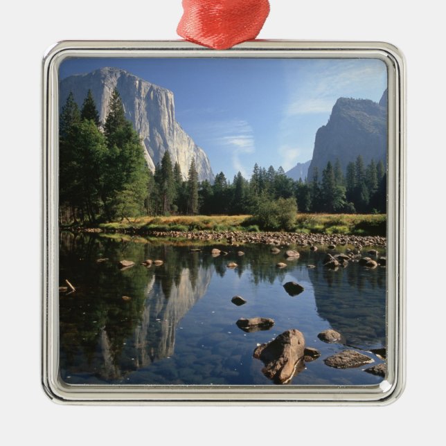 USA, California, Yosemite National Park, 5 Metal Ornament (Front)