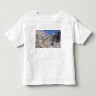 USA, California, Yosemite National Park. Toddler T-shirt