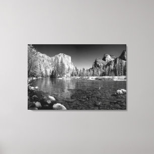 USA, California. Yosemite Valley View Canvas Print