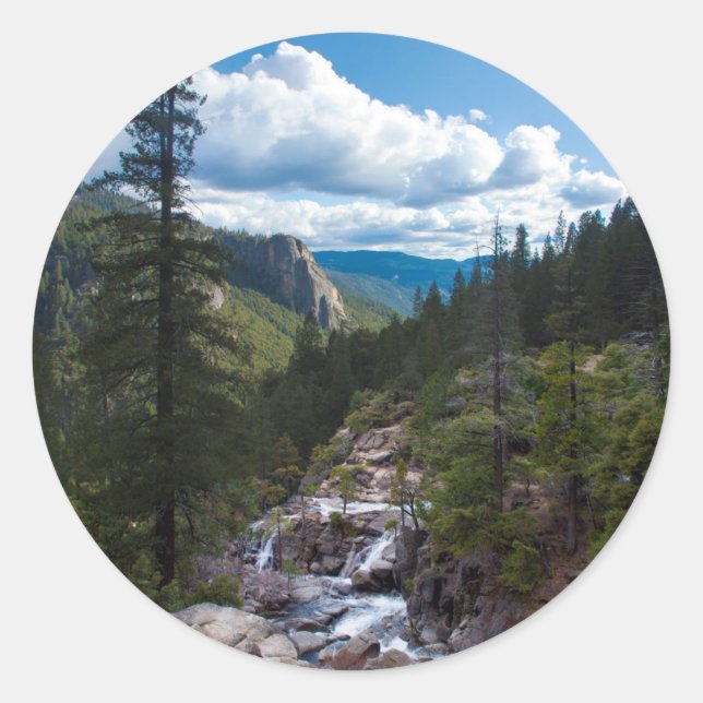 USA, California. Yosemite Valley Vista Classic Round Sticker (Front)