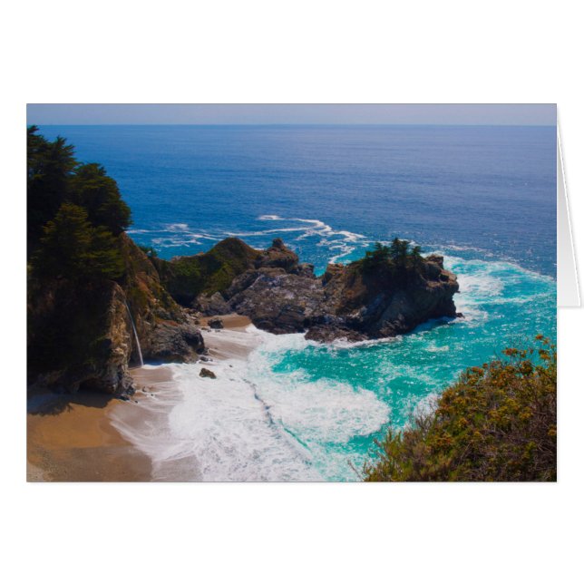 USA, Californie. Vue Des Chutes Mcway (Devant horizontal)