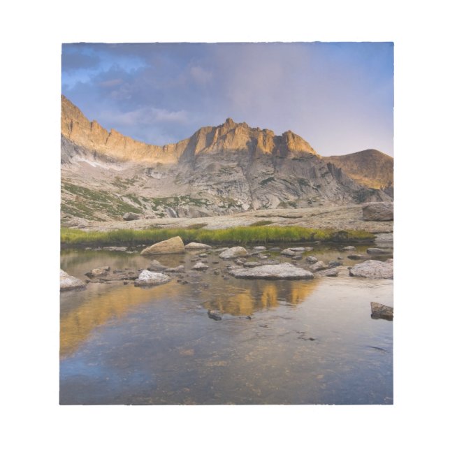 USA, Colorado, Rocky Mountain NP.  Storm clouds Notepad (Front)