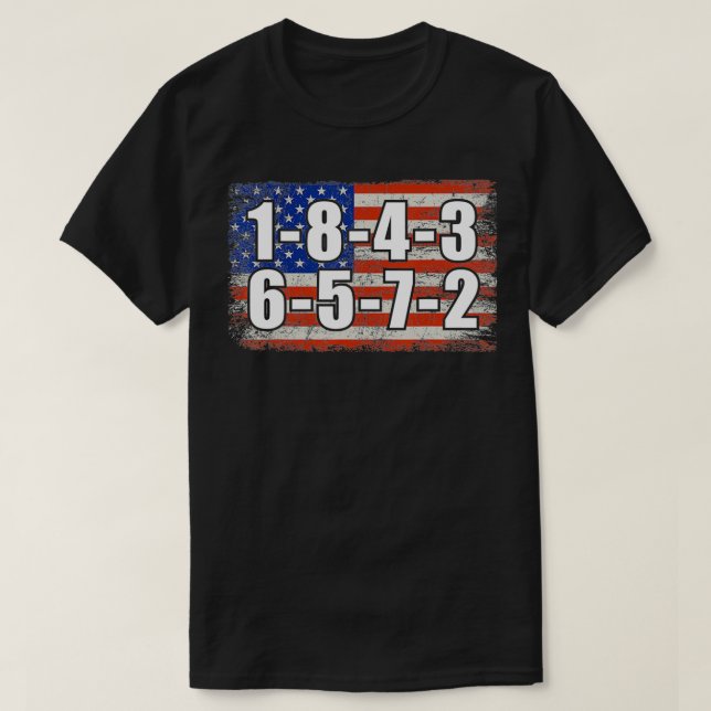 USA Flag 18436572 Firing Order Small Block Engine  T-Shirt (Design Front)