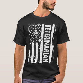 USA Flag Veterinarian Apparel Vet America T-Shirt