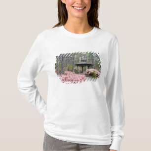 USA, Georgia, Pine Mountain. A gazebo amongst T-Shirt
