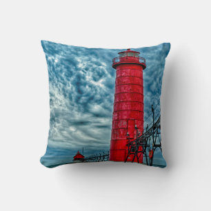 USA, Grand Haven, Michigan, lighthouse Throw Pillow