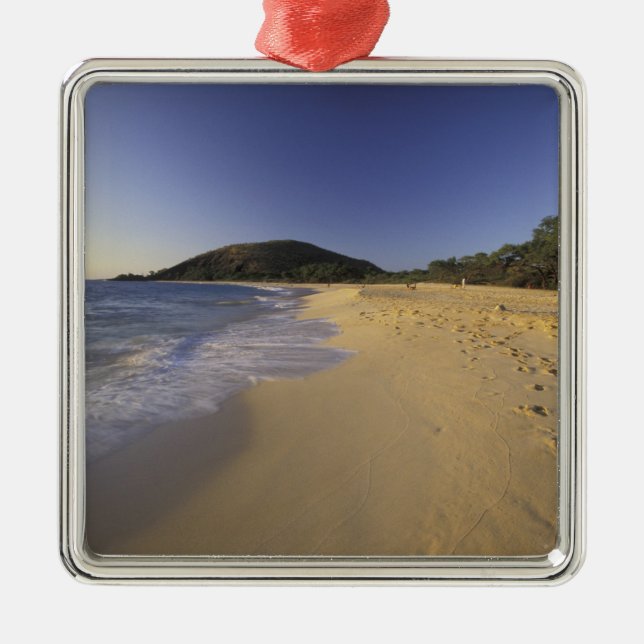 USA, Hawaii, Maui, Footprints in sand, Makena Metal Ornament (Front)